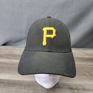 Pittsburgh Pirates Hat Cap Strap Back Black Yellow MLB Baseball New Era Mens